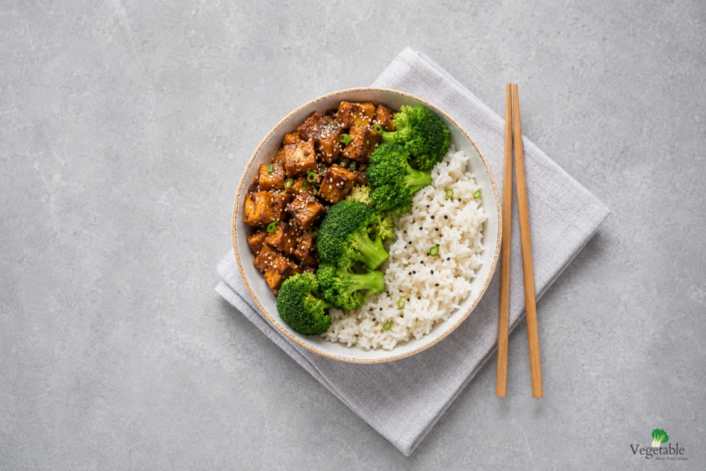 Crispy Sesame Tofu & Broccoli Bowl